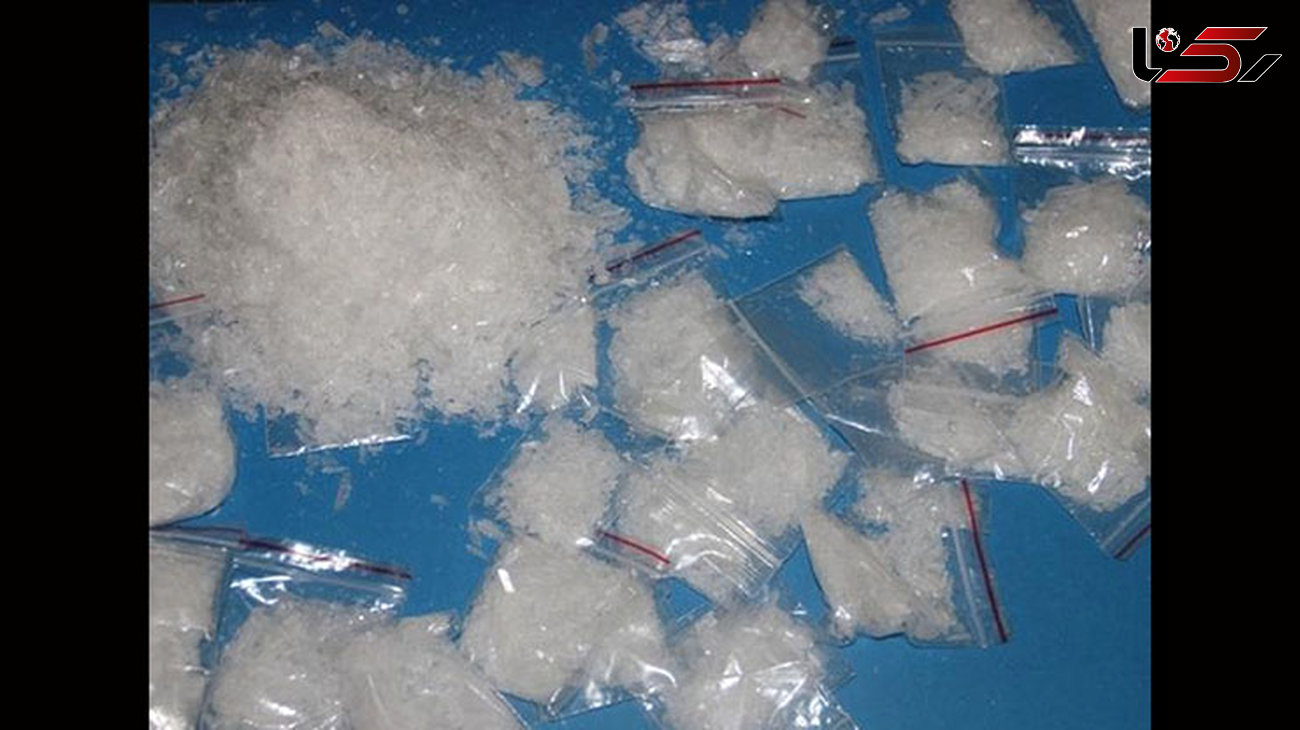 ماموران انتظامی علی آباد از یک قاچاقچی سابقه دار ۲۰۰ گرم ماده مخدر شیشه کشف کردند+عکس