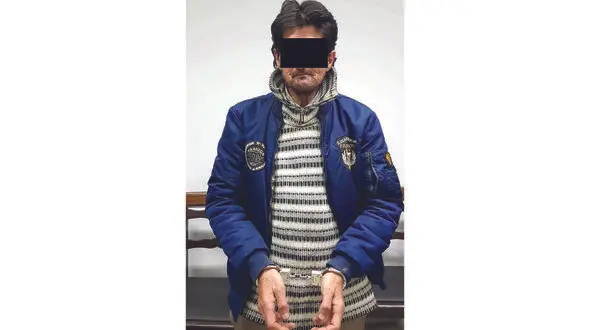 مردی سر زنش را با کلنگ شکافت + عکس اختصاصی 