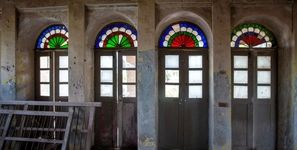 خانه بهزاد؛ میراثی ۱۴۰ ساله در آستانه فراموشی مطلق/ خانه‌ای که می‌توانست موزه باشد اما مأمن کارتن‌خواب‌ها می‌شود