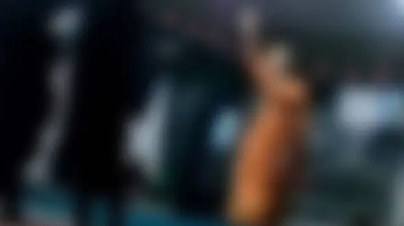 فیلم رقص قری یک زن روی آنتن ! / چطور صدا و سیما گاف داد ! 
