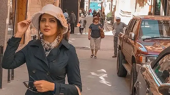 هلیا امامی:3 سال در هلند زندگی کردم/ همه نسبت به همسایه اش بی تفاوت است / برای اینکه گرفتار نشن 