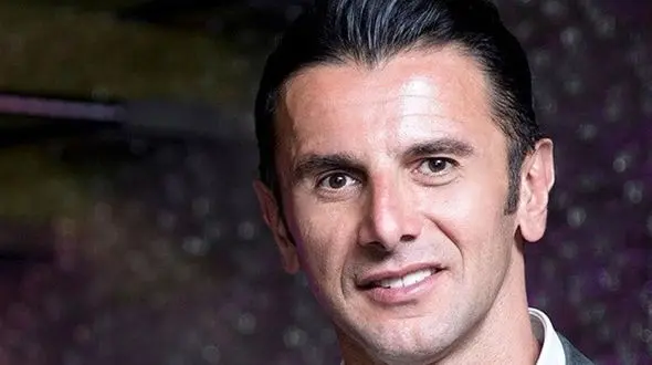 امین حیایی و همسر دومش در کنار بازیگر معروف + عکس