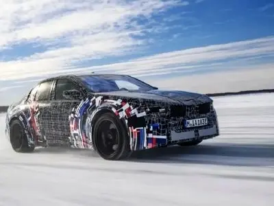 تصاویر | بی ام و M3 جدید وارد میدان شد: پاسخی قاطع به رقبا