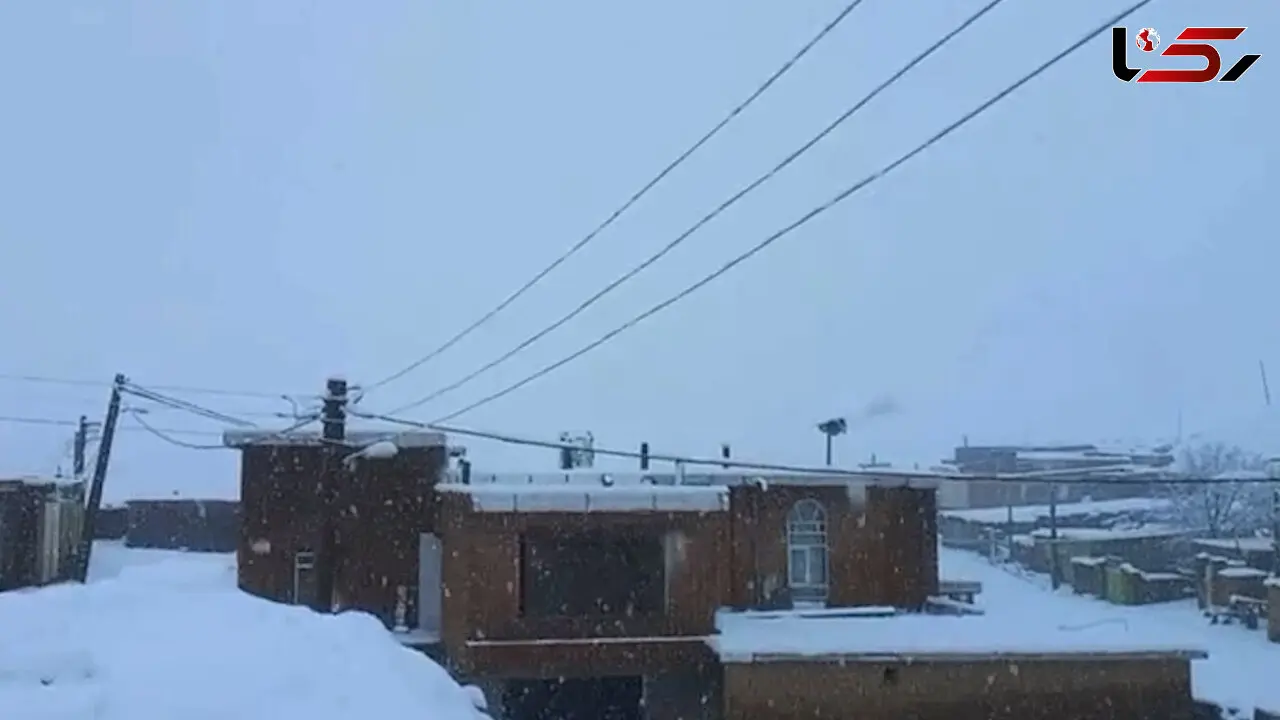 فیلم بارش اولین برف پاییزی در آذربایجان غربی