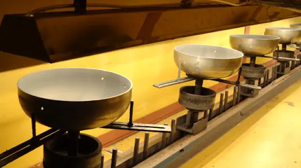 مجموعه تولیدی ظروف تفلون بروجرد افتتاح شد