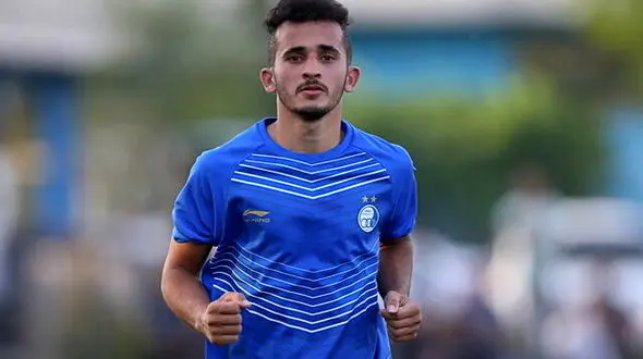 بازیکن سابق استقلال اجازه بازی پیدا نکرد