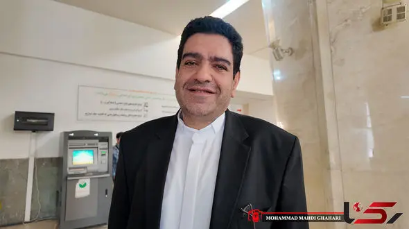 پیامک‌های انتخاباتی مهندسی شده است / جبهه پایداری دچار اختلافات شدید شده است