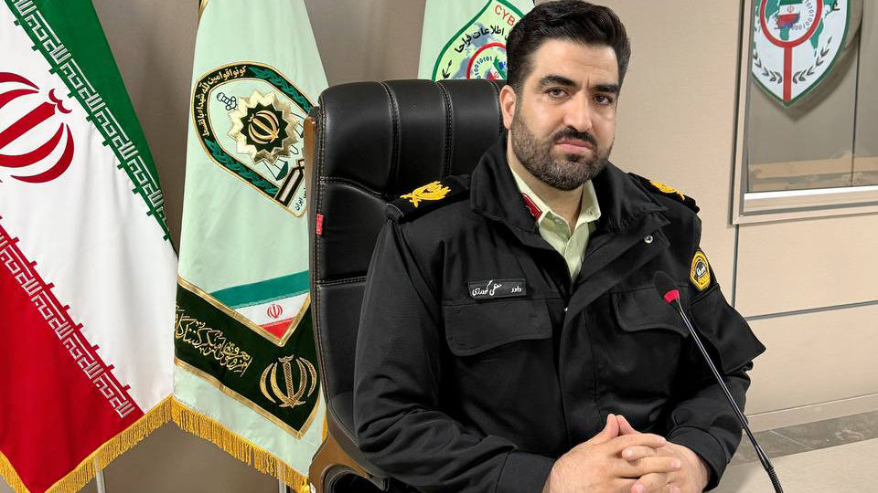 دستگیری مرد شیطان‌صفت به دست پلیس فتا /  فروش سوالات جعلی کنکور و شکار زنان در فضای مجازی