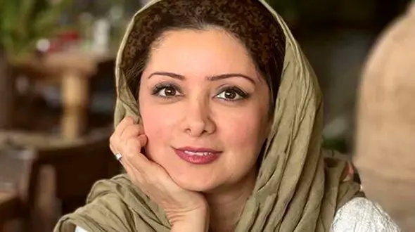 جوانی و زیبایی معجزه گونه سمیرا سیاح در 50 سالگی اش ! + عکس های هوش پران بعد بازگشت از مهاجرت ! 