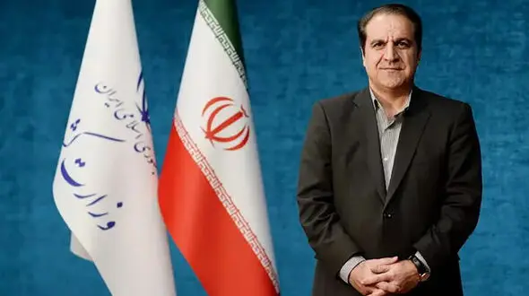 تردد بیش از 100هزار زائر از مرز مهران در ایام محرم + فیلم 