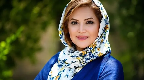فیلم / نگاهی به چیدمان خاص و مدیترانه ای خانه کمند امیرسلیمانی
