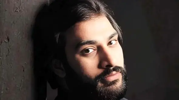 فیلم آواز باشکوه ناصر عبداللهی ! /  آهنگ عاشقانه ای که همه رو شگفت زده کرد + موزیک ویدئو