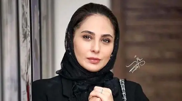 فیلم آواز باشکوه بهنام بانی با همراهی رعنا آزادی ور  ! /  تنهام نزار من و با این خیابونا این زخمای کاری + موزیک ویدیو 