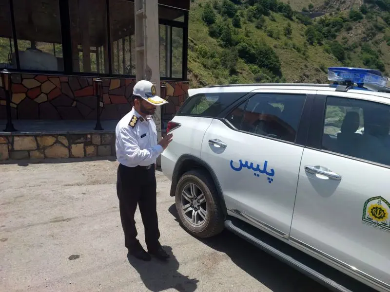 اقدام انسانی پلیس راه در نجات بانوی ۷۵ ساله