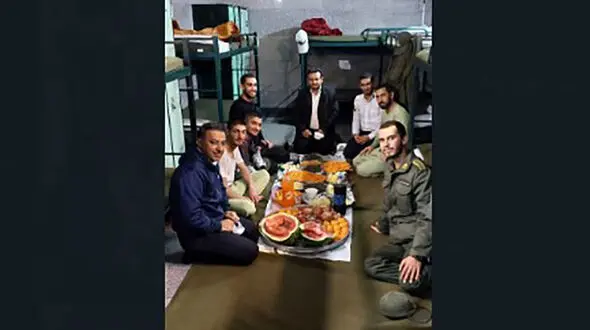 خاص ترین عکس از شب یلدای 1400 پلیس فارس