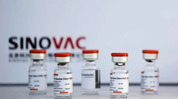 افرادی که دوز اول واکسن خارجی زدند می توانند دوز دوم را واکسن ایرانی بزنند