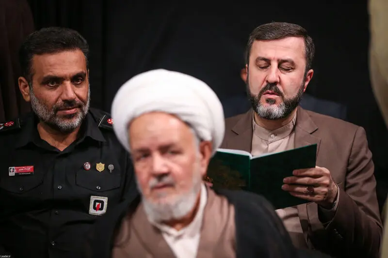 رهبر انقلاب حضرت آیت الله خامنه ای در مراسم بزرگداشت شهدای جنگ تحمیلی اخیر 7-5-1404