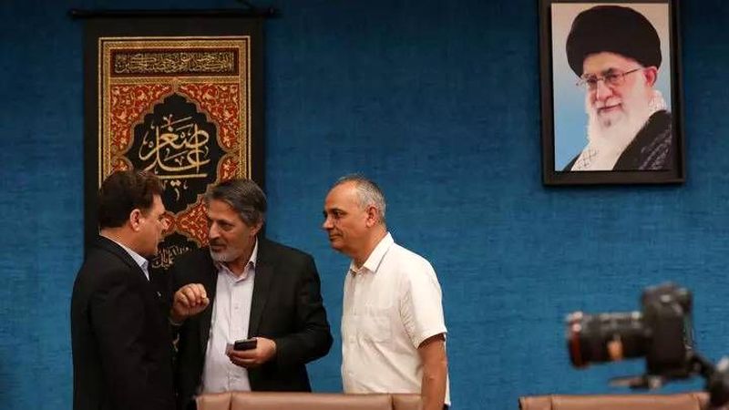 نشست احزاب در وزارت کشور