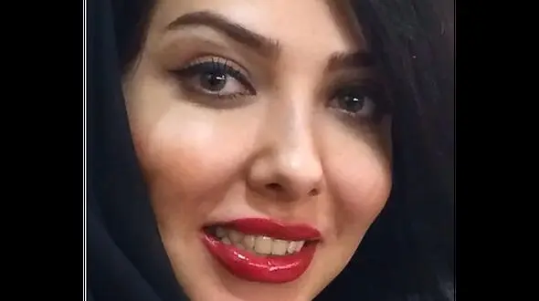 خشم و خجالت لیلا اوتادی در آنتن زنده / خواستگاری واقعی در جلف ترین شکل !