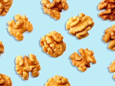 فاش شدن 9 راز شگفت‌انگیز گردو برای تضمین سلامتی شما!