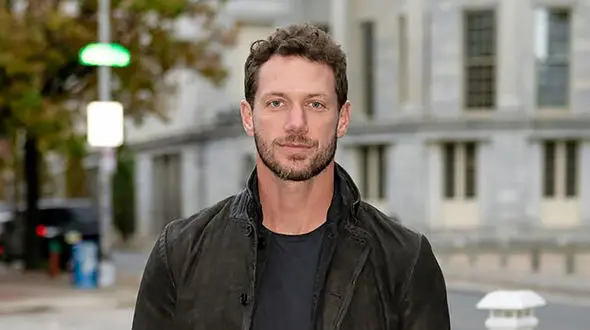 بازیگر سریال «بیمارستان عمومی» کشته شد.