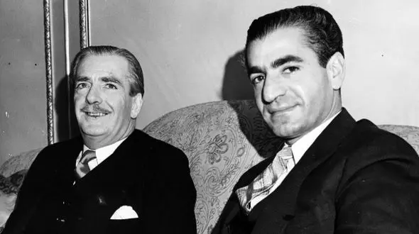 عکس/ سفر به ایام قدیم؛ «محمدرضا پهلوی و همراهان اش در سفر سوئد»/ سال 1339