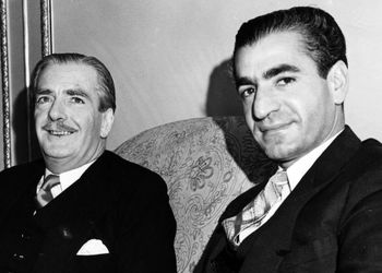 عکس/ سفر به ایام قدیم؛ «محمدرضا پهلوی و همراهان اش در سفر سوئد»/ سال 1339