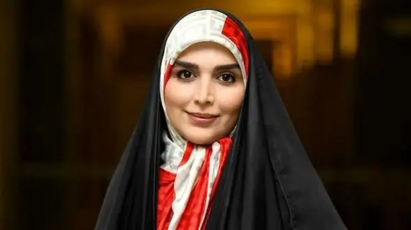 فیلم / مژده لواسانی از این حیوان ناز و ملوس میترسه ... / امیر رستمی میدونست می ترسم یه کاری کرد ... / سعی کردم جیغ ...