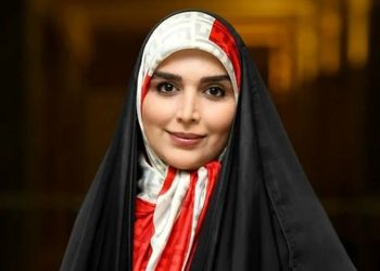 فیلم / مژده لواسانی از این حیوان ناز و ملوس میترسه ... / امیر رستمی میدونست می ترسم یه کاری کرد ... / سعی کردم جیغ ...