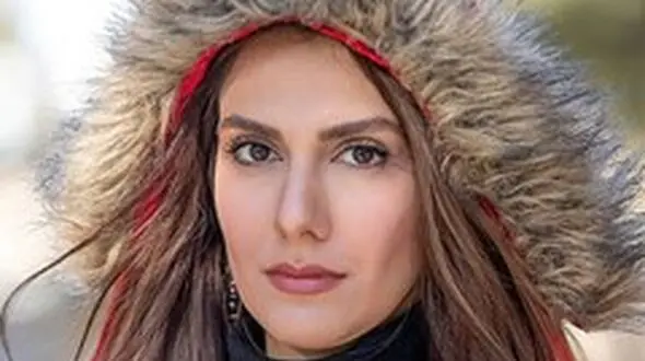 فیلم / نگاهی به تیپ و استایل   خانم بازیگران / خوش پوشی سپیده مظاهری و لباس تینیجری نعیمه نظام دوست و ...