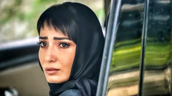 قابی زیبا و عاشقانه از سمیرا حسن‌پور در کنار شوهر خوش تیپش !