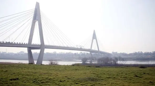 ماجرای دود غلیظ در آسمان اهواز چیست؟