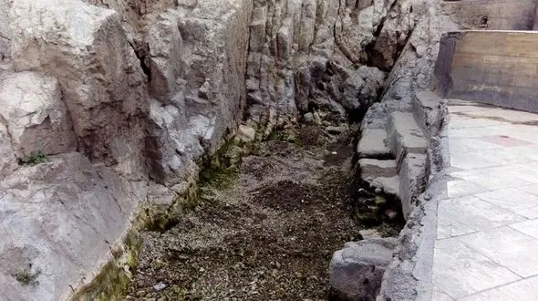 روزهای پایان عمر چشمه 6000 ساله جنوب تهران +تصاویر ناراحت کننده 