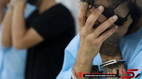 نبرد مرگبار خیابانی در شرق تهران / قتل شاهرخ با شمشیر و چاقو در خیابان کرمان