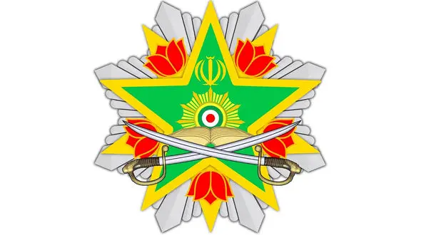 نشان فداکاری به شهید خلبان « هاشم عاشق معلا » تعلق گرفت