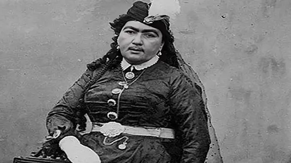 ویدیو / عمارت منحصر بفرد سوگلی شاه زیباترین نقطه تهران !!