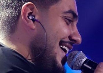 فلم/ دانلود آهنگ  "بذار همه دنیا بدونه" آرون افشار / بذار همه دنیا بدونه از تو فقط هست یه دونه ...