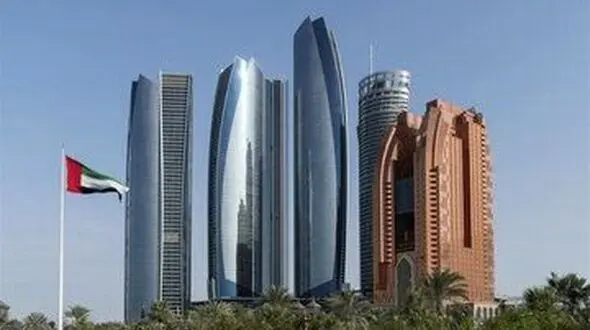روزنامه اعتماد: امارات در صورت وقوع جنگ، نقش مکمل آمریکا و اسرائیل را ایفا می کند