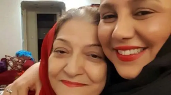 میز شام مفصل و لاکچری جشن تولد مادر بهنوش بختیاری در رستوران شیک+عکس/ با فهمیدن اینکه چه کسی براش تولد گرفته تعجب خواهید کرد!