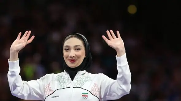 مبینا نعمت زاده در چین طلایی شد!