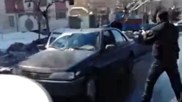 باند حرفه‌ای زورگیری در چنگ قانون/ دستگیری 17 مجرم توسط ماموران انتظامی استان البرز + فیلم