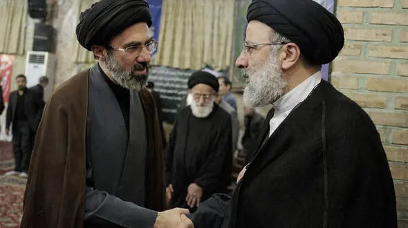 رهبر انقلاب: حماسه‌ آفرینی‌ های ملت ایران بار تکلیف مسئولان را سنگین‌ تر از گذشته می‌ کند