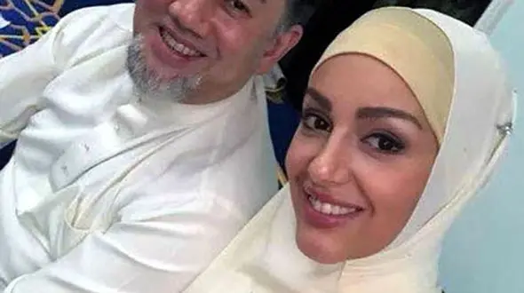 ارتباط پنهانی همسر ملکه زیبایی جهان با زن ناشناس / این بچه برای کیست+ عکس