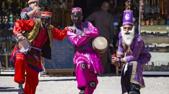 سیاهی صورت حاجی فیروز نشانه دانایی است + فیلم