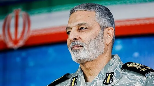 بازدید سرلشکر موسوی از پایگاه موشکی هوافضای سپاه / رئیس ستاد کل نیروهای مسلح: به طور مستمر حمله خواهیم کرد و هیچگونه محدودیتی را مقابل خود نمی بینیم