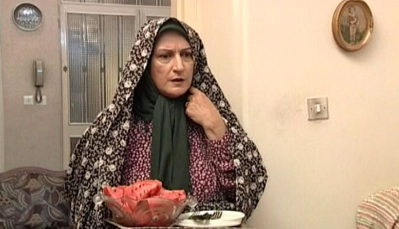 سریال زیر گنبد کبود