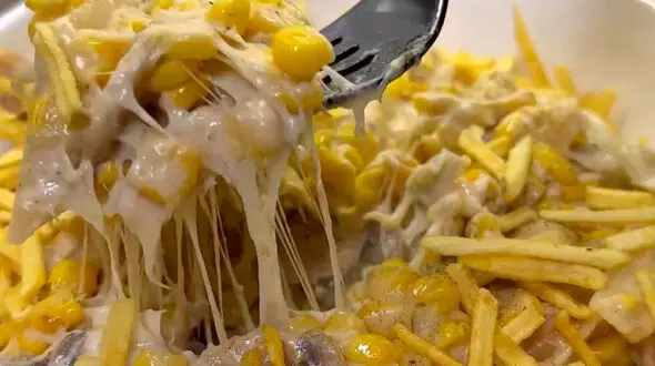طرز تهیه کیک سه شیر کافی شاپی و ذرت مکزیکی خاص