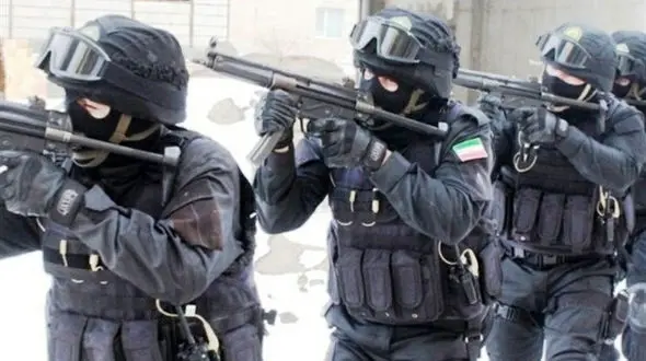 عملیات ویژه نوپو برای رهایی زن گروگان گرفته شده در قم / مرد گروگانگیر غافلگیر شد