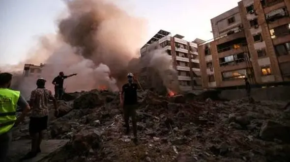 امدادگران کمیته امداد یک روز حقوقشان را به مردم لبنان بخشیدند