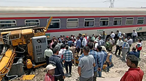 مقصر مرگ‌های جمعی در حوادث ریلی و جاده ای بر گردن آن هایی که مرده اند!!